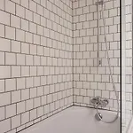 Loft Center - 2 Bedrooms - Parking - By Finenest 列日