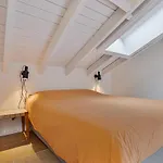公寓 Loft Center - 2 Bedrooms - Parking - By Finenest