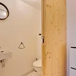 Loft Center - 2 Bedrooms - Parking - By Finenest *