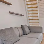 Loft Center - 2 Bedrooms - Parking - By Finenest