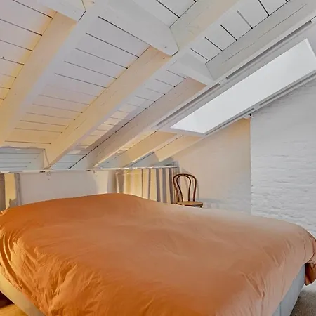 Loft Center - 2 Bedrooms - Parking - By Finenest 아파트 리에주