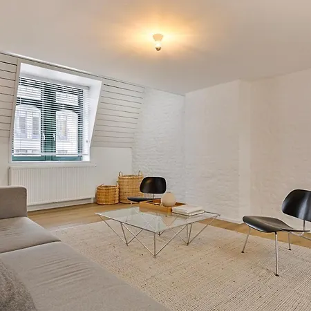 아파트 Loft Center - 2 Bedrooms - Parking - By Finenest *