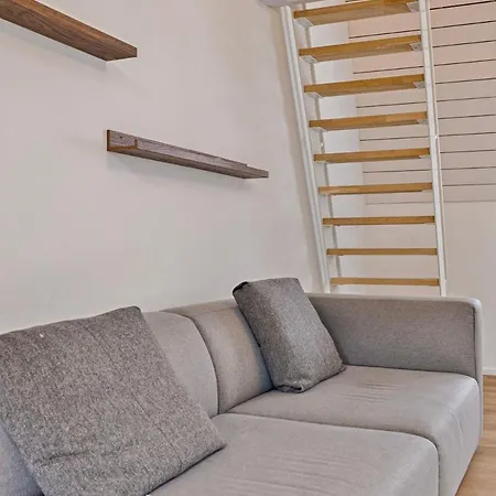 Loft Center - 2 Bedrooms - Parking - By Finenest