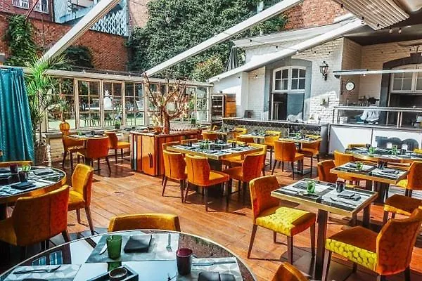 Loft Center - 2 Bedrooms - Parking - By Finenest לייז'